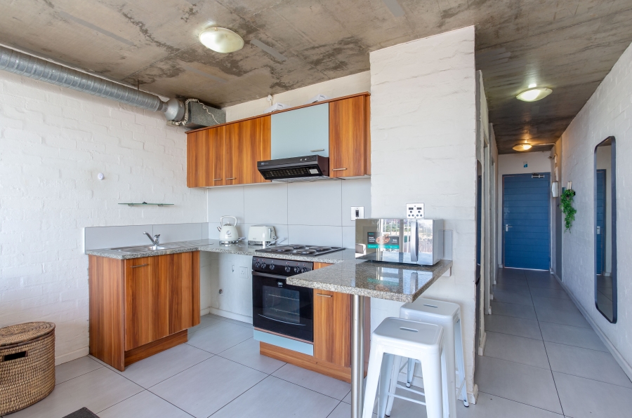 1 Bedroom Property for Sale in Woodstock Western Cape